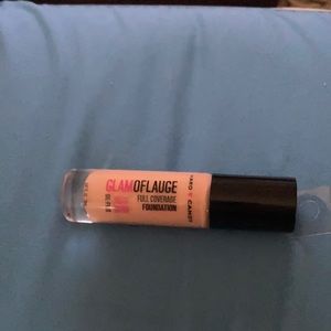 Full coverage foundation